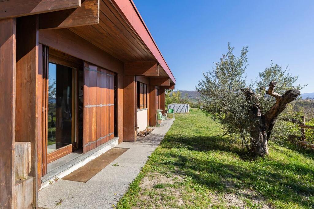 Oasi Di Mastarone - Il Vino E Le Rose Villa Momperone Екстериор снимка
