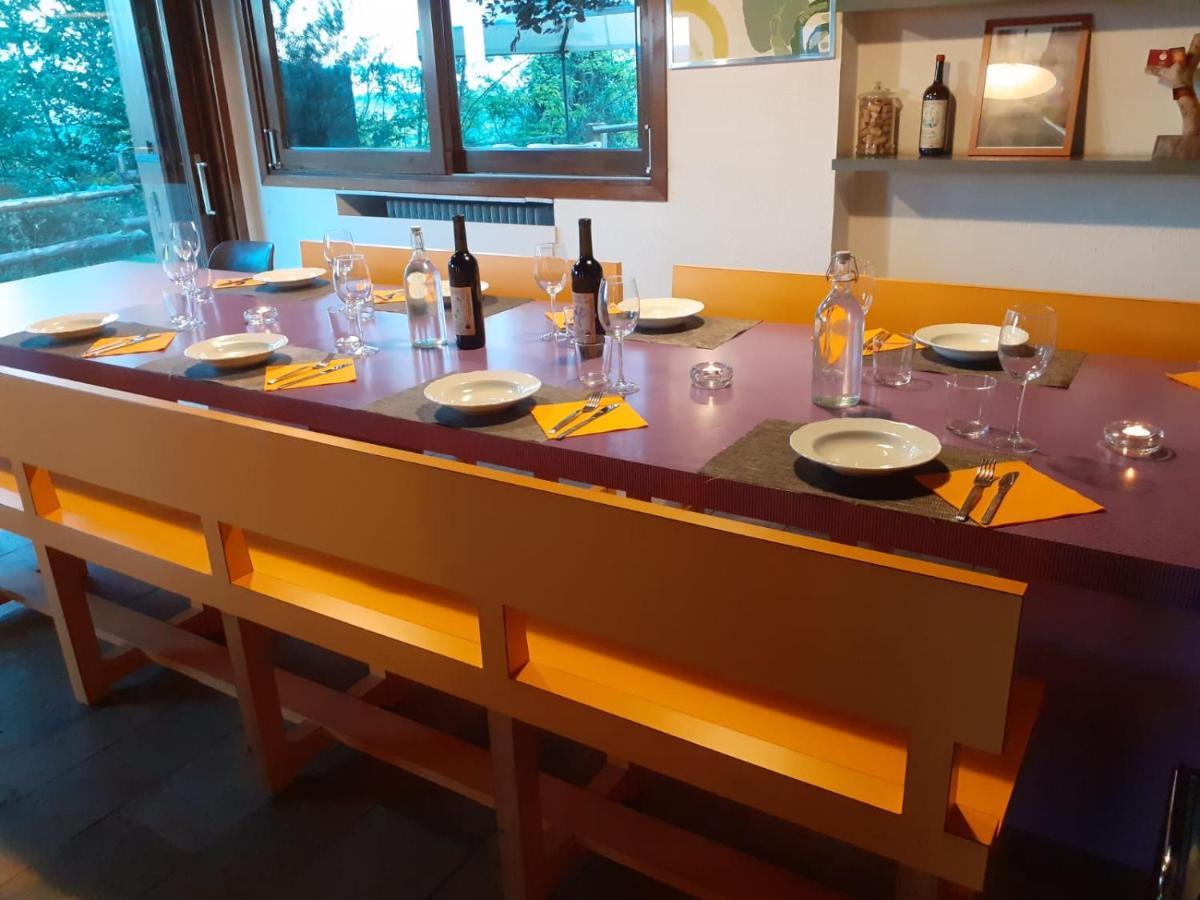 Oasi Di Mastarone - Il Vino E Le Rose Villa Momperone Екстериор снимка
